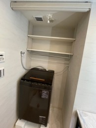 洗面室を気品のある優雅なホテルのような空間に　川崎市中原区A様邸